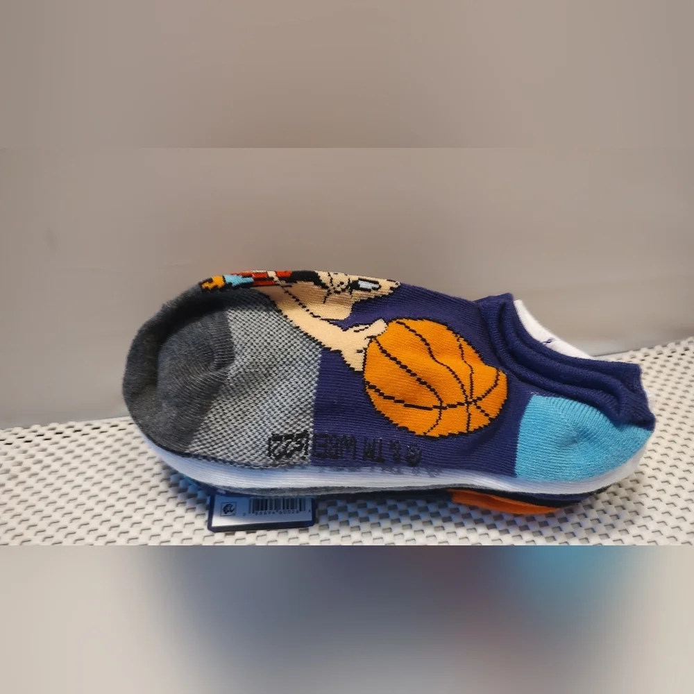Boys No Show Socks Space Jam Shoes Size 3-9 Large 6pairs NWT